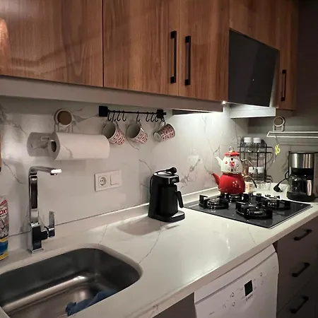 Mahmutlar With Swimming Pool - 6 Min Walk To Apartamento